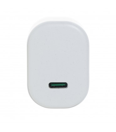 SET BATTERIE CÂBLE ET CHARGEUR 20W EN PET RECYCLÉ RCS SURGE - P301.2601