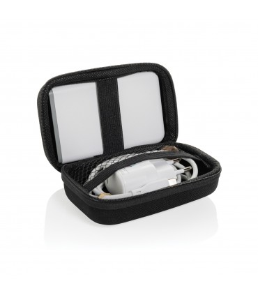 SET BATTERIE CÂBLE ET CHARGEUR 20W EN PET RECYCLÉ RCS SURGE - P301.2601