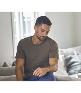 Tee-shirt homme ajusté manches courtes